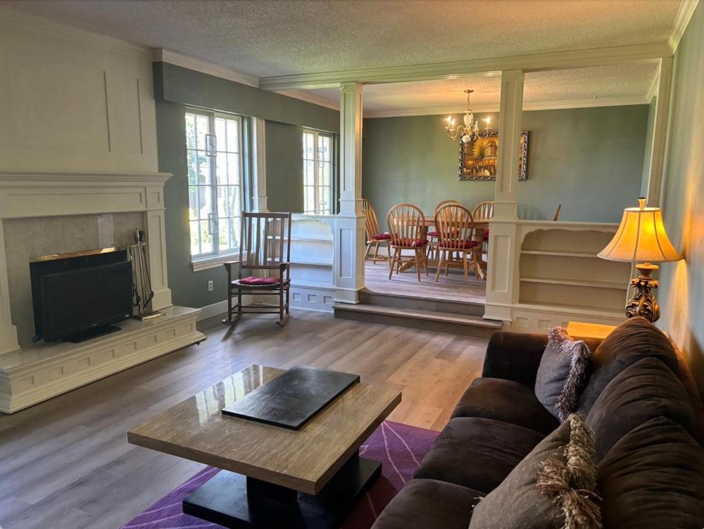Cozy Retreat On Sandpiper Court - Room H With Share Bathroom Richmond Esterno foto