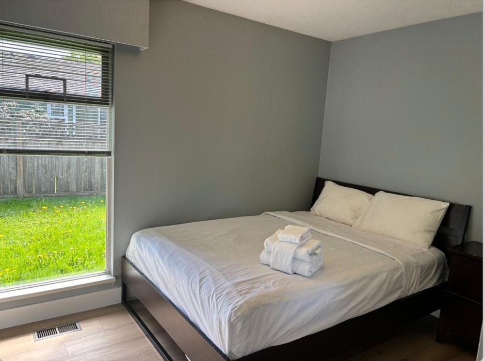Cozy Retreat On Sandpiper Court - Room H With Share Bathroom Richmond Esterno foto