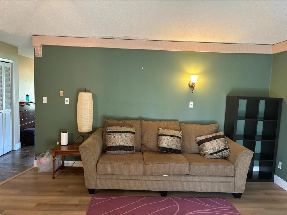 Cozy Retreat On Sandpiper Court - Room H With Share Bathroom Richmond Esterno foto